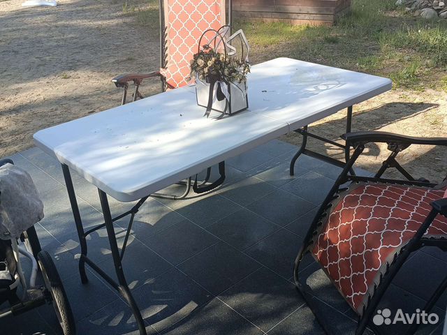Стол складной пластиковый