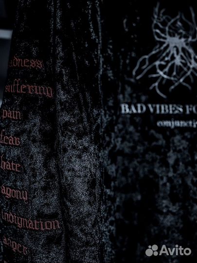 Conjuctiva bad vibes forever