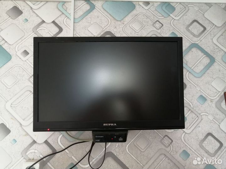 Телевизор Supra 22 дюйма