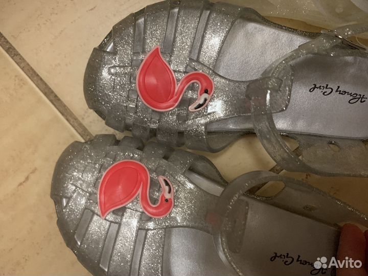 Резиновые сандалии,шлепки новые 30-31 р