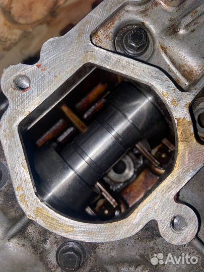 Головка блока цилиндров к4м