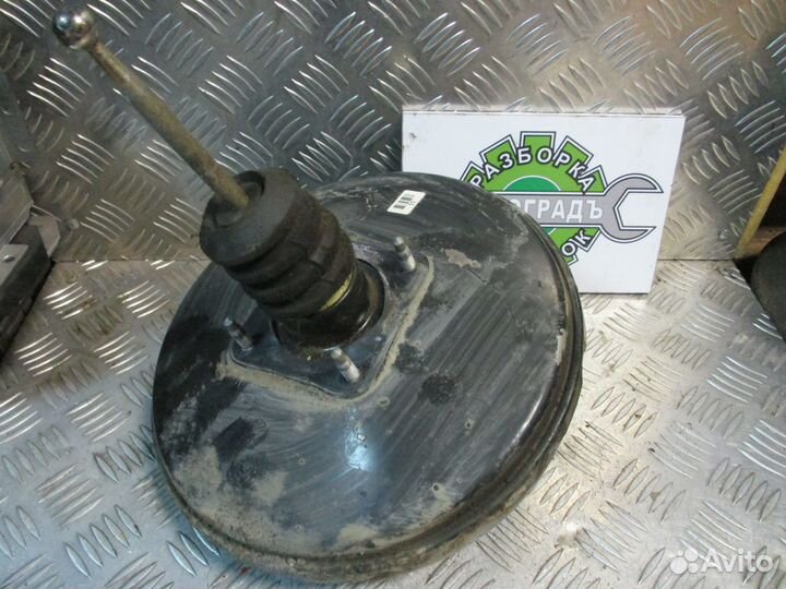 Вакуумный усилитель тормозов Volkswagen Golf 4 1.4