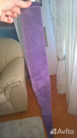 Пояс замшевый List и платье