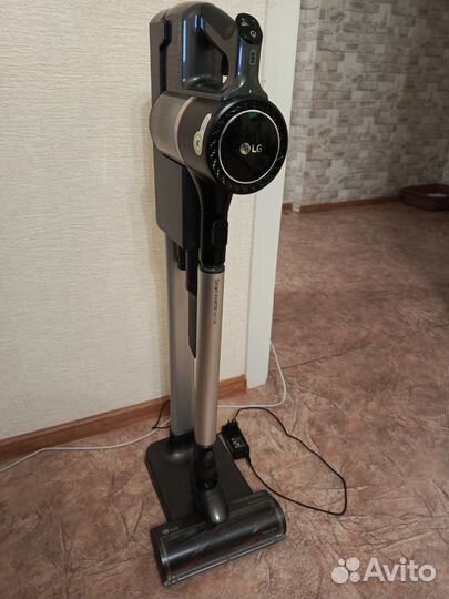Пылесос ручной LG CordZero