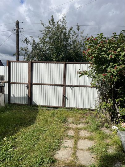 Дача 50 м² на участке 10 сот.