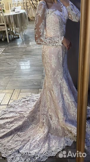 Свадебное платье 42 44 бу