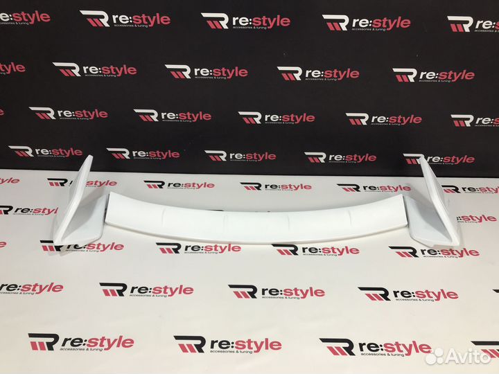 Спойлер Toyota Prius 30 Белый 040