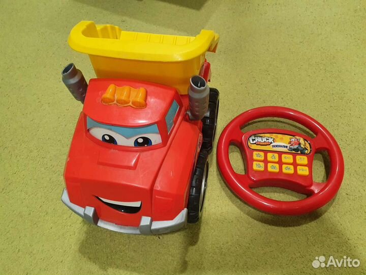 Грузовичок Чак акробат и руль со звуковым кнопками