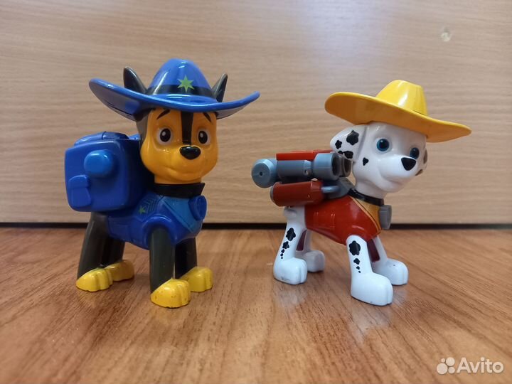 Щенячий патруль в ковбойских шляпах