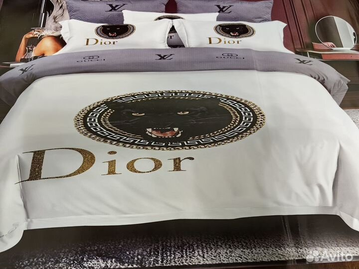 Брендовое постельное белье в подарочной упаковке