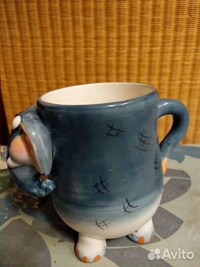 Кружки, солонка, сахарница