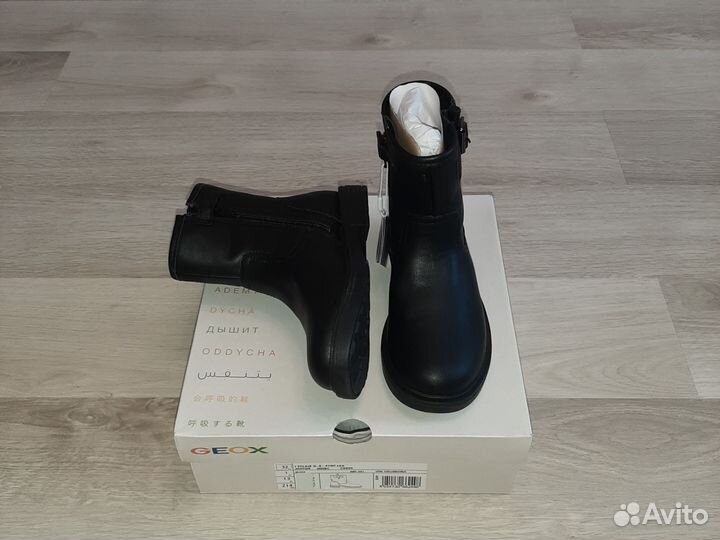 Новые ботиночки Geox р 32 осень