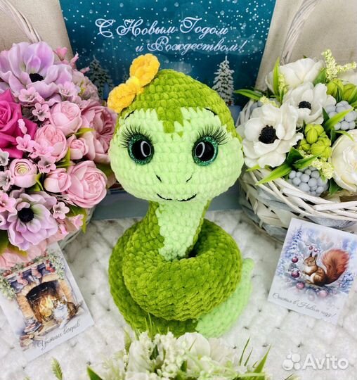 Символ 2025 года змейка