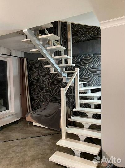 Антресольный этаж