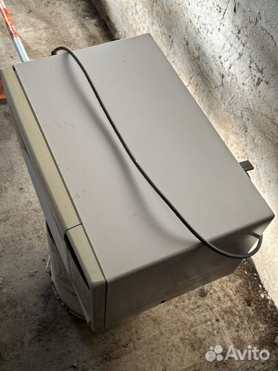 Микроволновая печь Samsung M1833NR