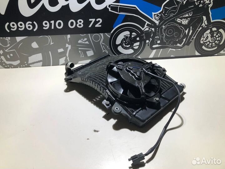 Радиатор в сборе с вентилятором Suzuki RF 400 RV