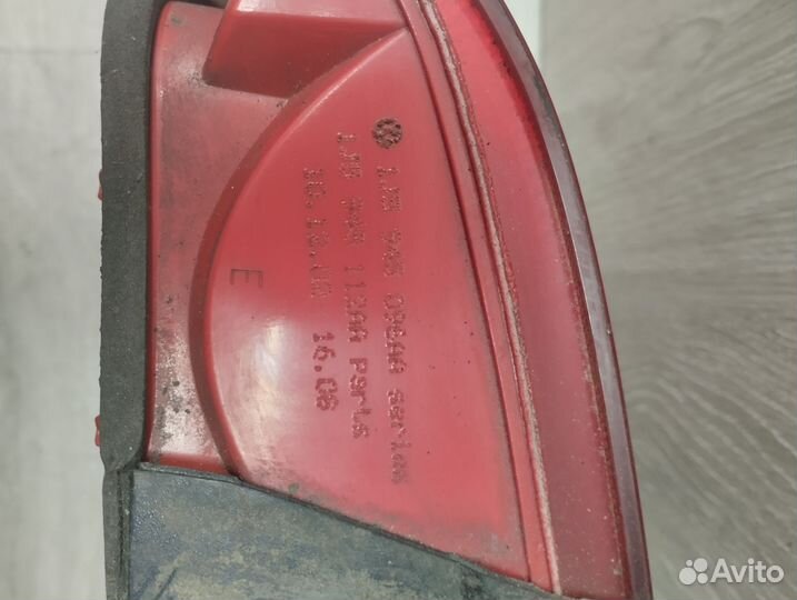 Фонарь задний правый volkswagen bora