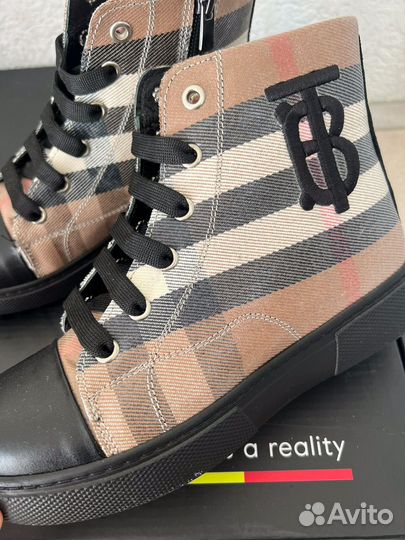 Ботинки кожаные burberry
