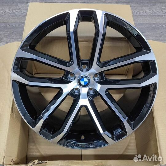 Новые кованые диски R22 Lumma CLR BMW X5 G05