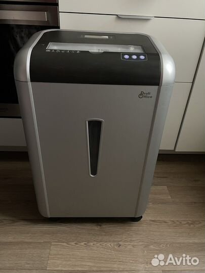 Уничтожитель бумаги/шредер