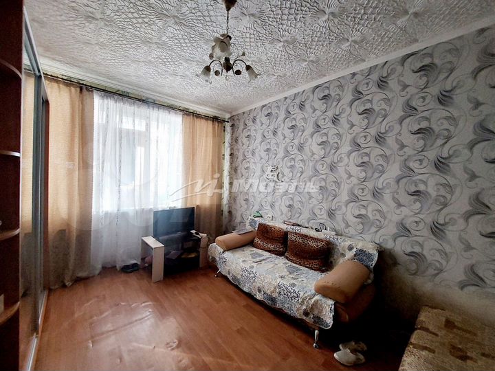 3-к. квартира, 68 м², 1/4 эт.