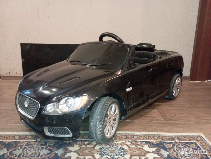 Детский электромобиль