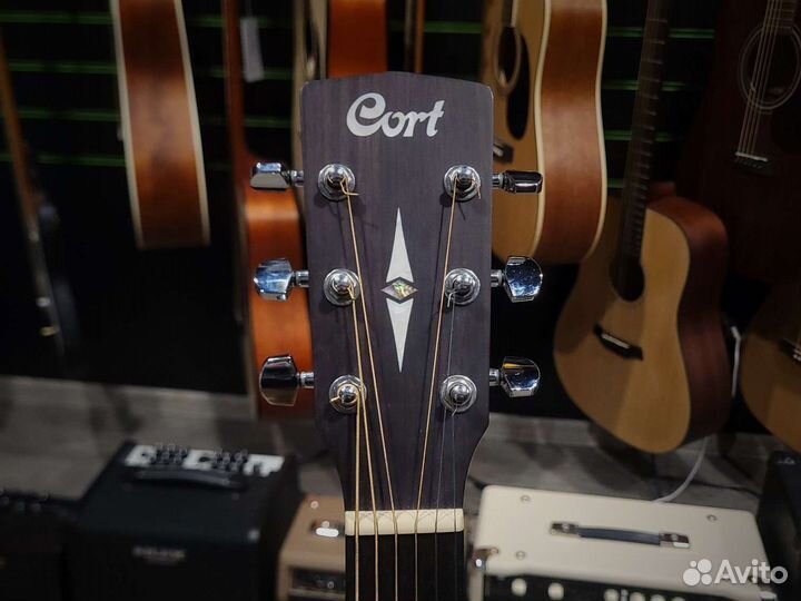 Cort MR500E Электроакустическая гитара