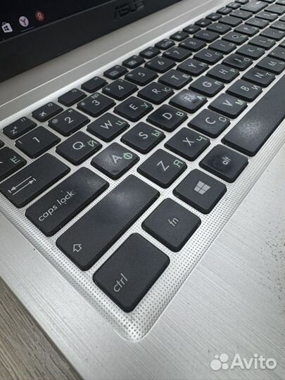 Игровой Asus F540 4ядра/8/1000/MX110/2gb/15.6