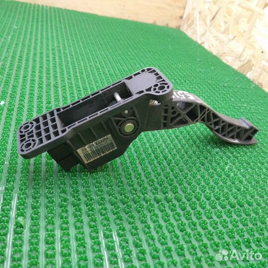 Педаль газа Chery Kimo 2009 S12-1108010AC