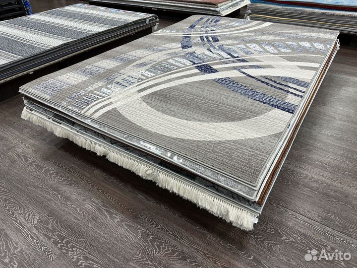 Ковер новый 2х3