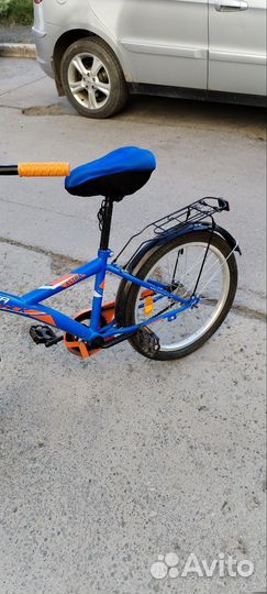 Детский трехколесный велосипед