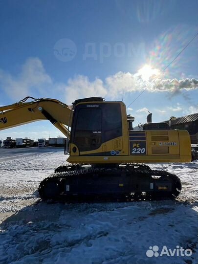 Гусеничный экскаватор Komatsu PC220, 2022