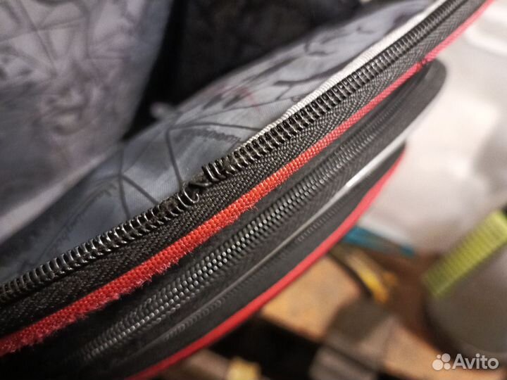 Рюкзак школьный