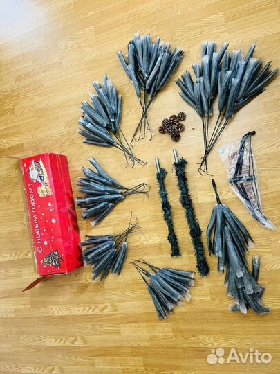 Искусственная елка 