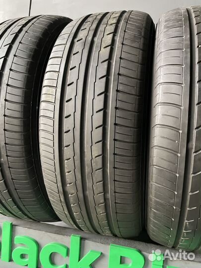 Yokohama BluEarth-ES ES32 215/55 R17