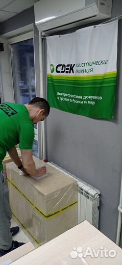 Кондитерская витрина под выпечку закаленное стекло