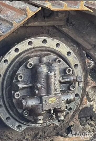 Редуктор хода Hitachi ZX240-3