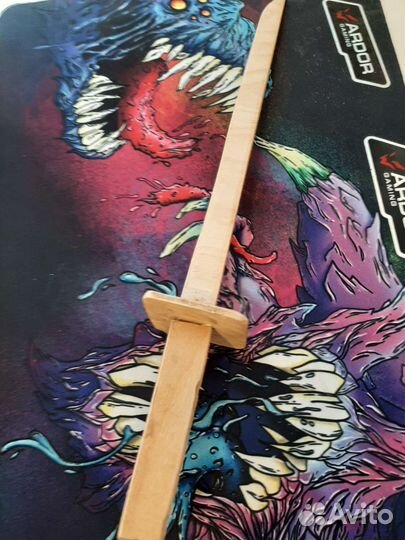 Меч из дерева нож