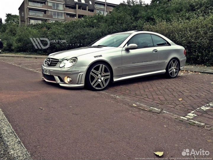 Передний бампер Mercedes CLK W209 AMG Style