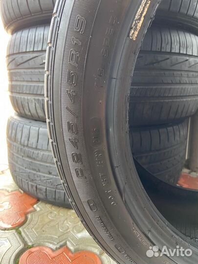 Goodyear Eagle RS-A2 245/45 R19
