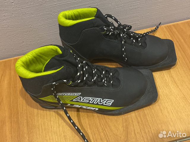 Лыжные ботинки 34р