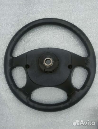 Рулевое колесо Peugeot 607