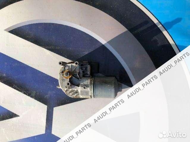 Моторчик стеклоочистителя переднего Volkswagen Pas