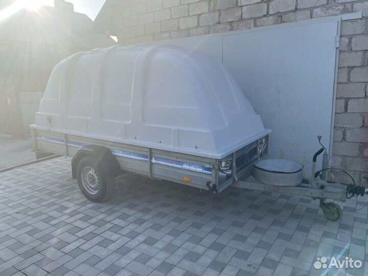 Прицеп на легковой автомобиль