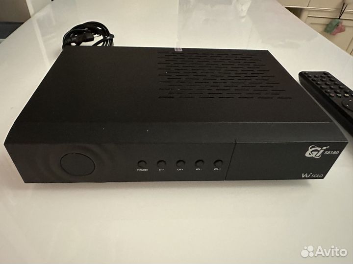 Спутниковый ресивер hdtv Galaxy innovations S8180