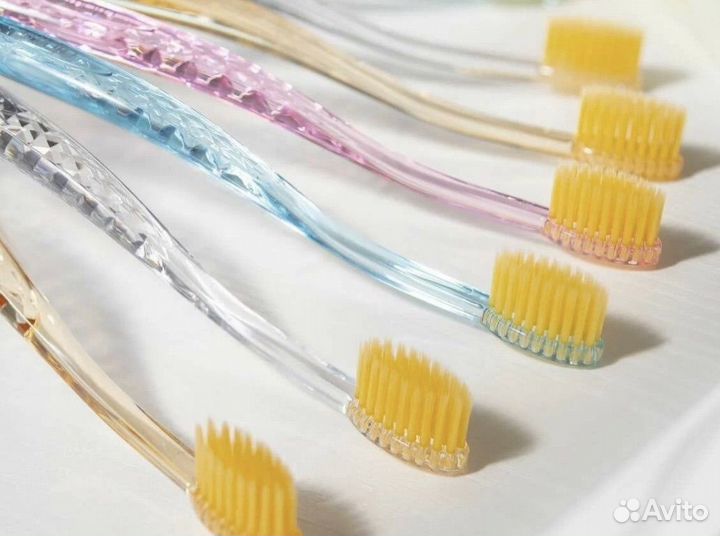 Зубные щетки, паста (Корея)