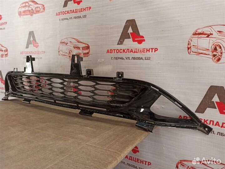 Решетка бампера переднего Kia Optima (2015-2020)