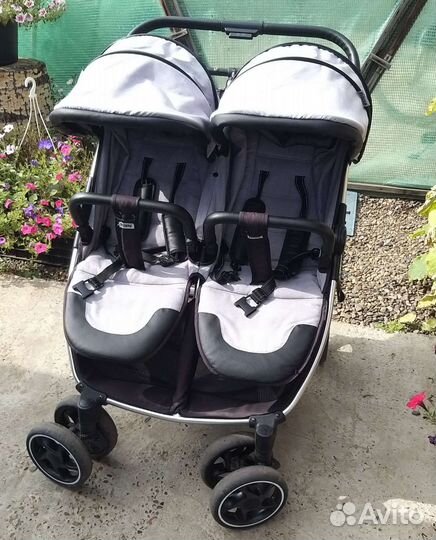 Коляска для двойни или погодок