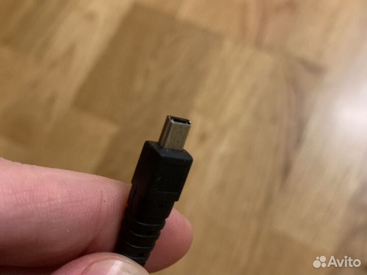 Разные провода и наушники