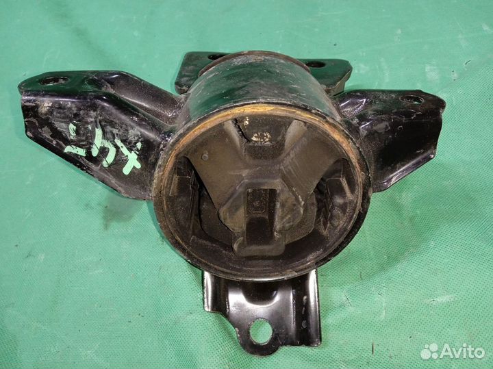 Kia Sportage (SL) III опора двигателя (правый руль